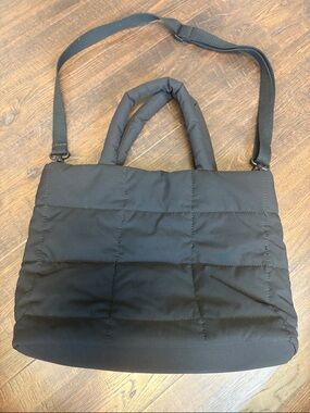 GAP Puffer Black Quilted Tote Bag with Shoulder/ Hand Strap